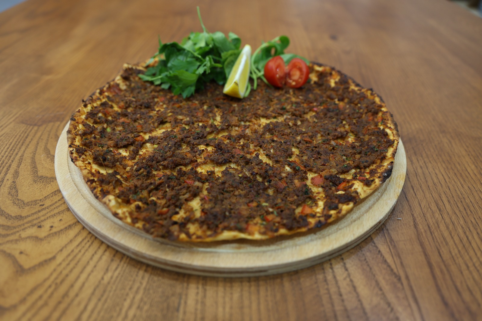 HALEP LAHMACUN (CEVİZLİ NAR EKŞİLİ)