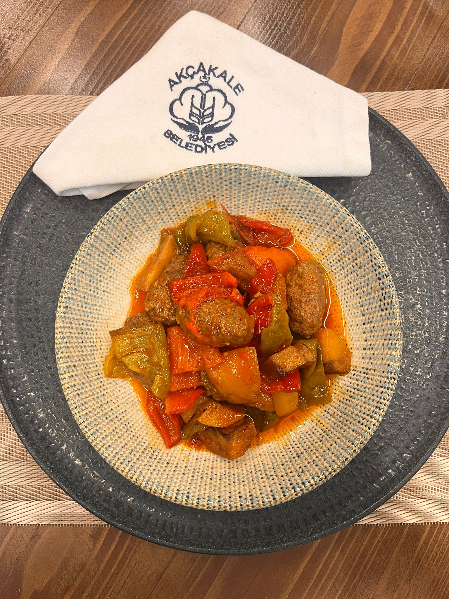 SEBZEKİ KÖFTE