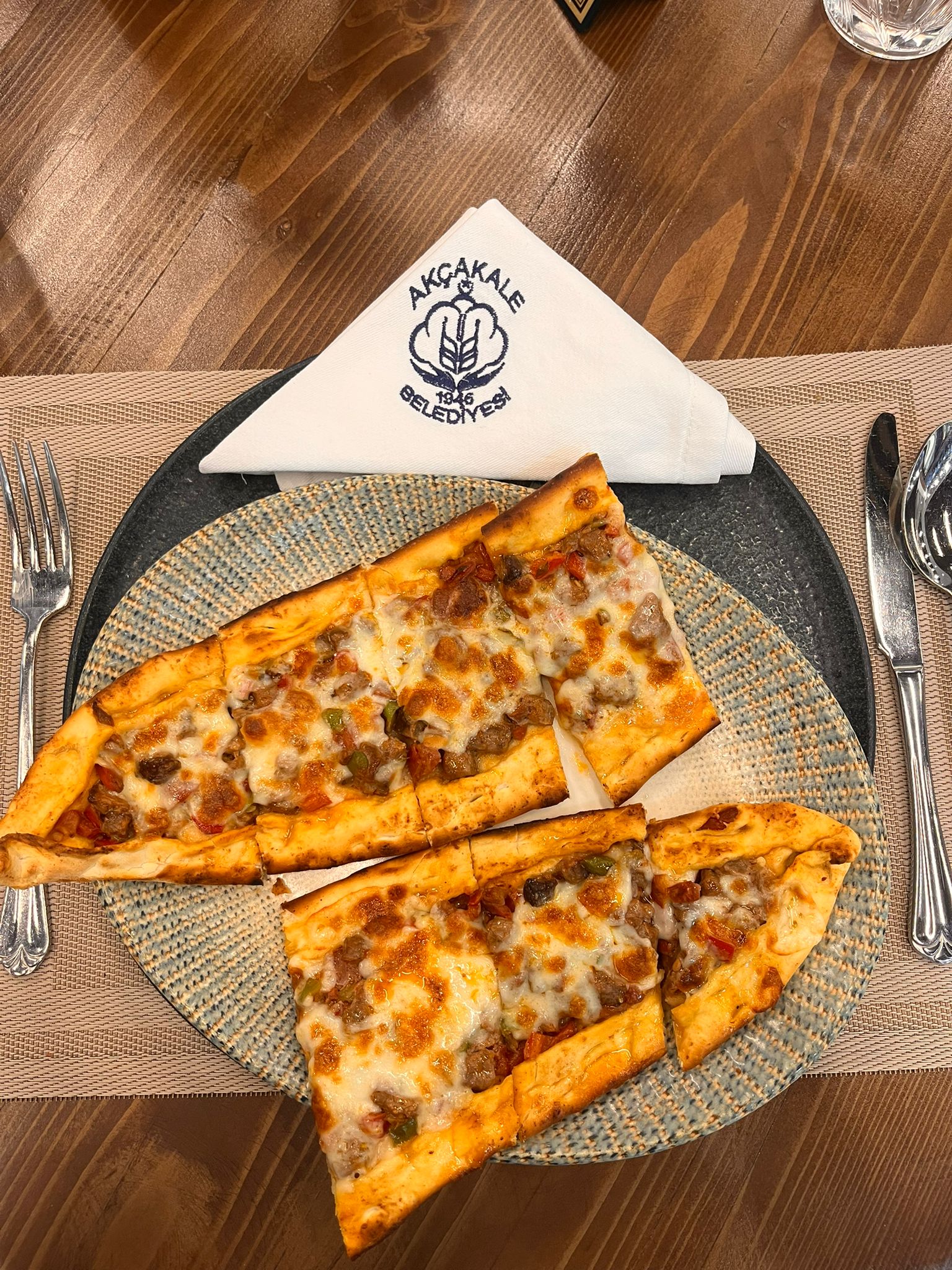 KAŞARLI KUŞBAŞILI PİDE